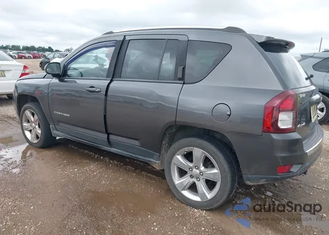 2014 Jeep Compass Limited из США, поврежденный, VIN 1C4NJDCB2ED920722
